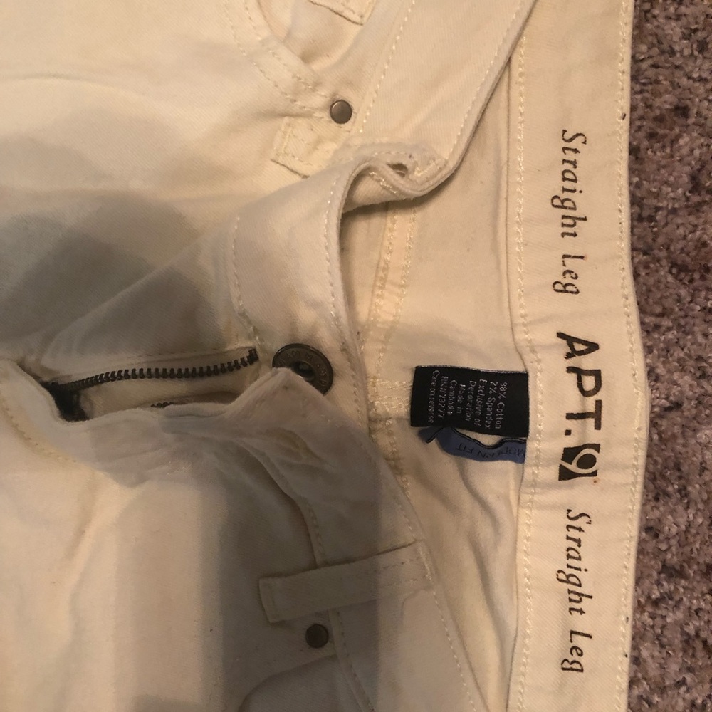 Capri pants